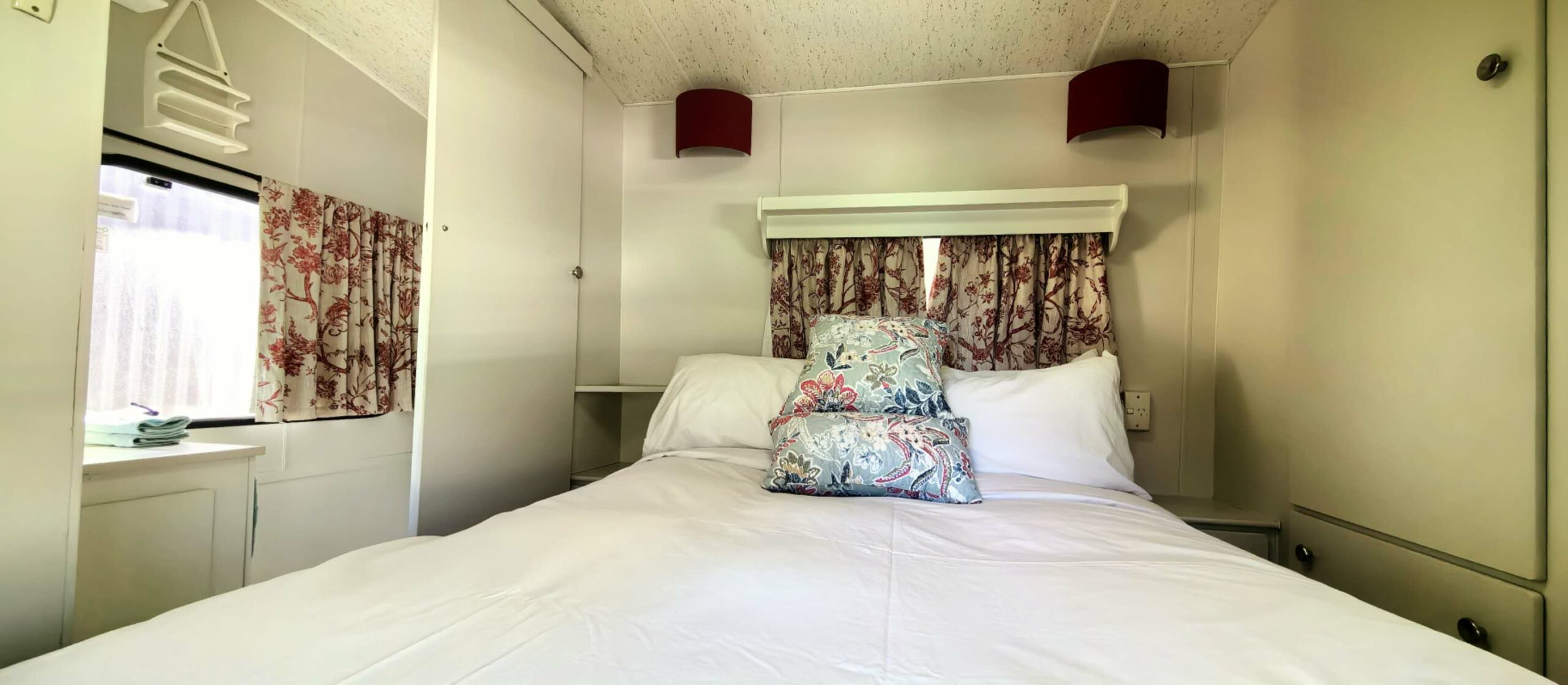 Self Contained Caravan Akaroa Top 10 Holiday Park